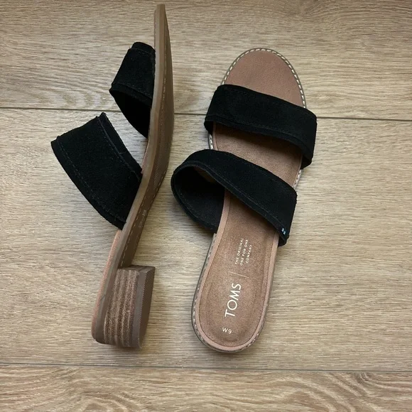 TOMS Women's Black Double Strap Sandals - Picture 4 of 5